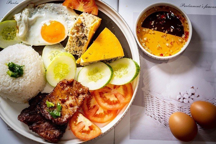 Vietnamese Broken Rice amongst top 10 Best Rated Dishes with Rice